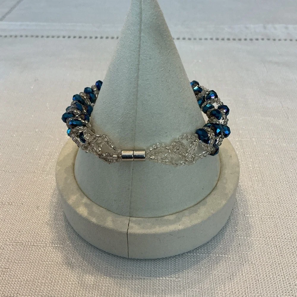 Sapphire Blue Iridescent Faceted Bead Bracelet